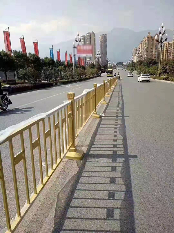 道路护栏